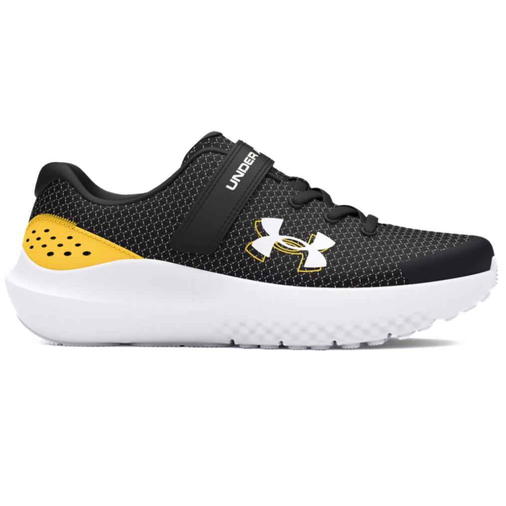 detail dětská obuv Under Armour Surge 4 AC