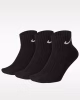 detail ponožky Nike Everyday Cush Ankle