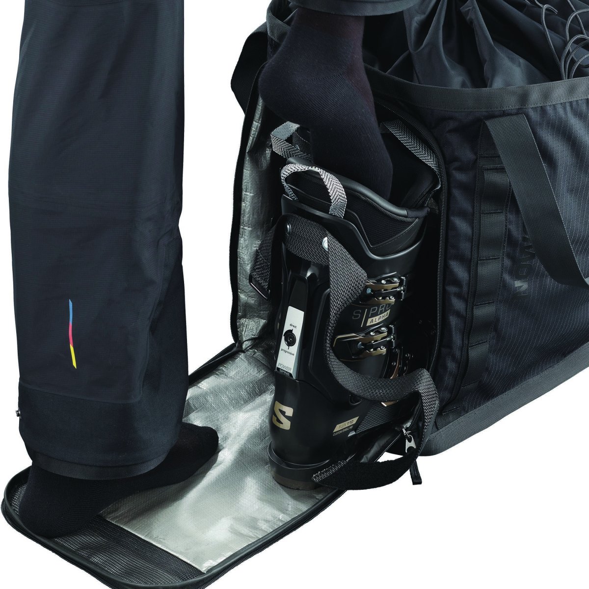 detail vak na lyžáky Salomon Extend Max Gearbag
