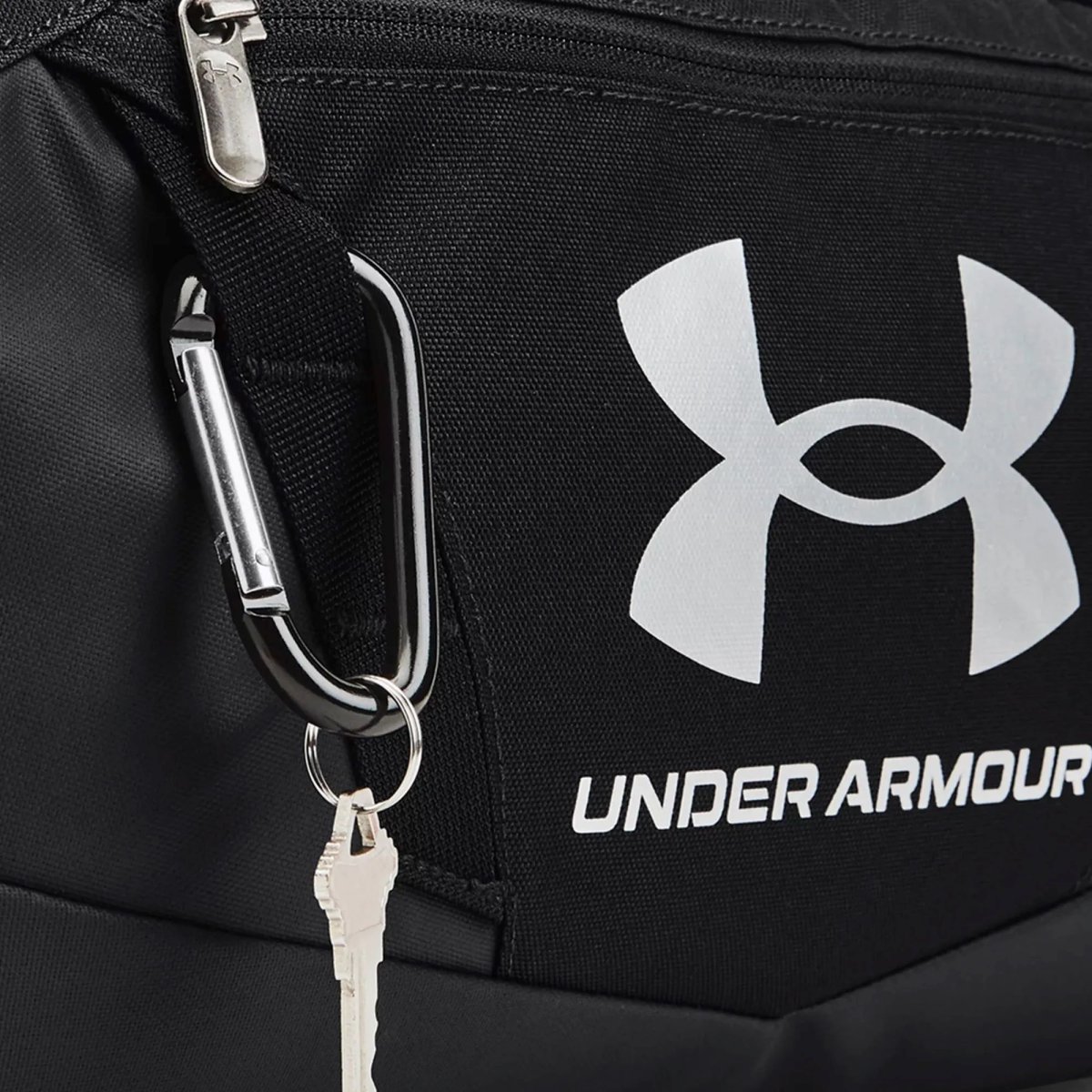 detail taška Under Armour Undeniable 5.0 SM