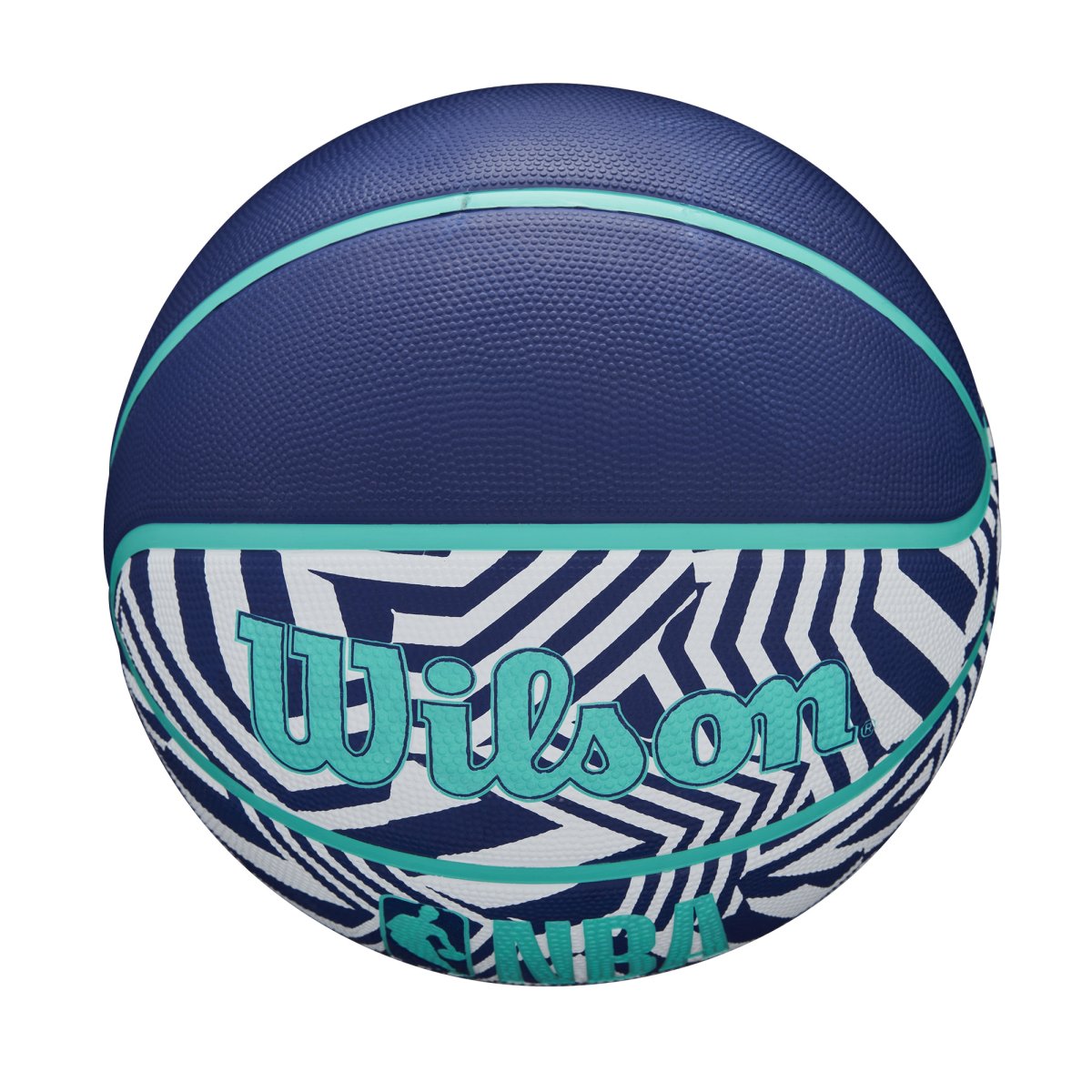 detail basketbalový míč Wilson NBA DRV Plus Dazzle Camo