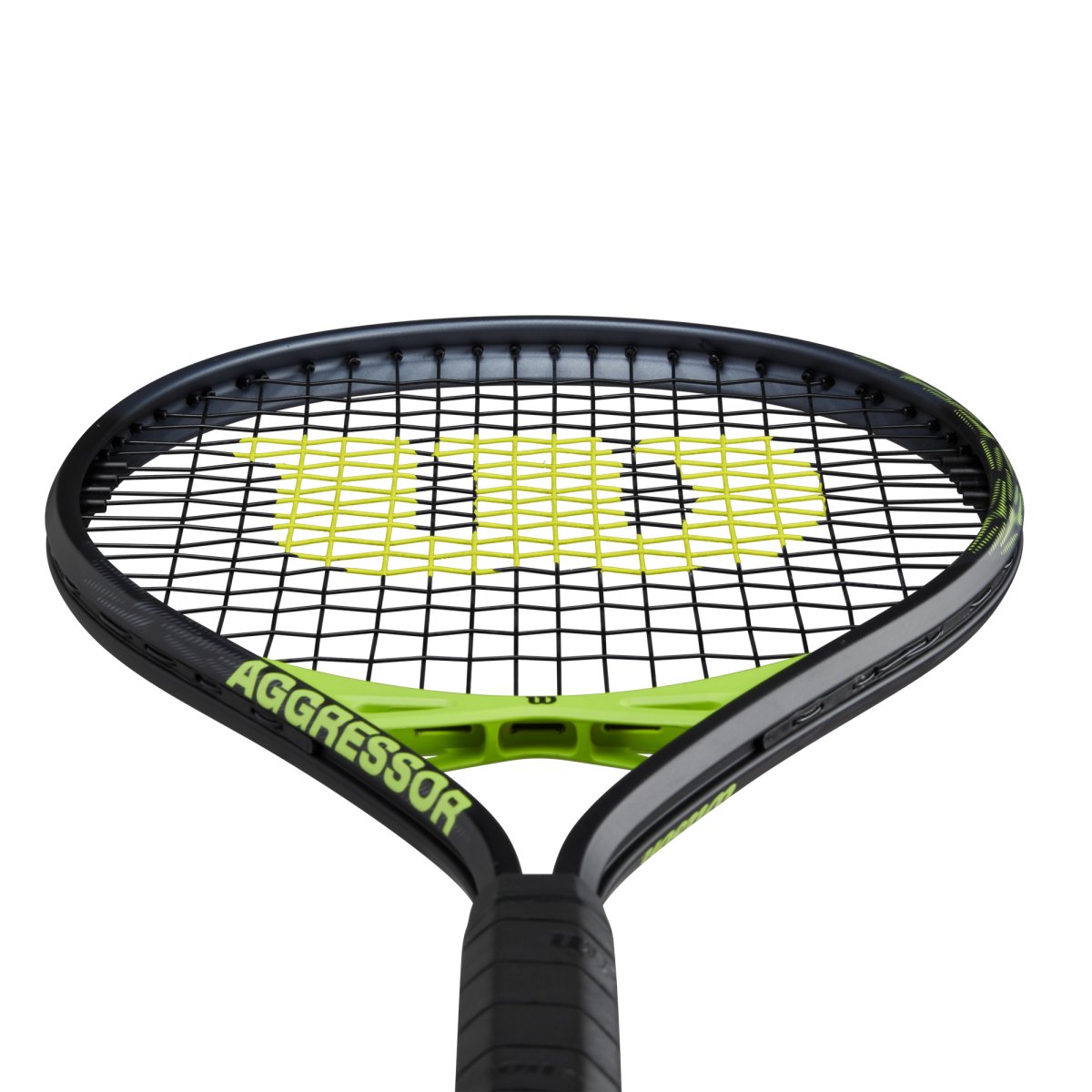 detail tenisová raketa Wilson Aggressor TNS RKT