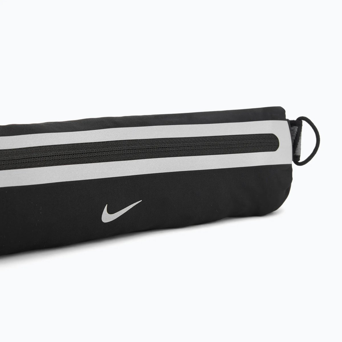 detail ledvinka na běh Nike Slim Waistpack 4.0