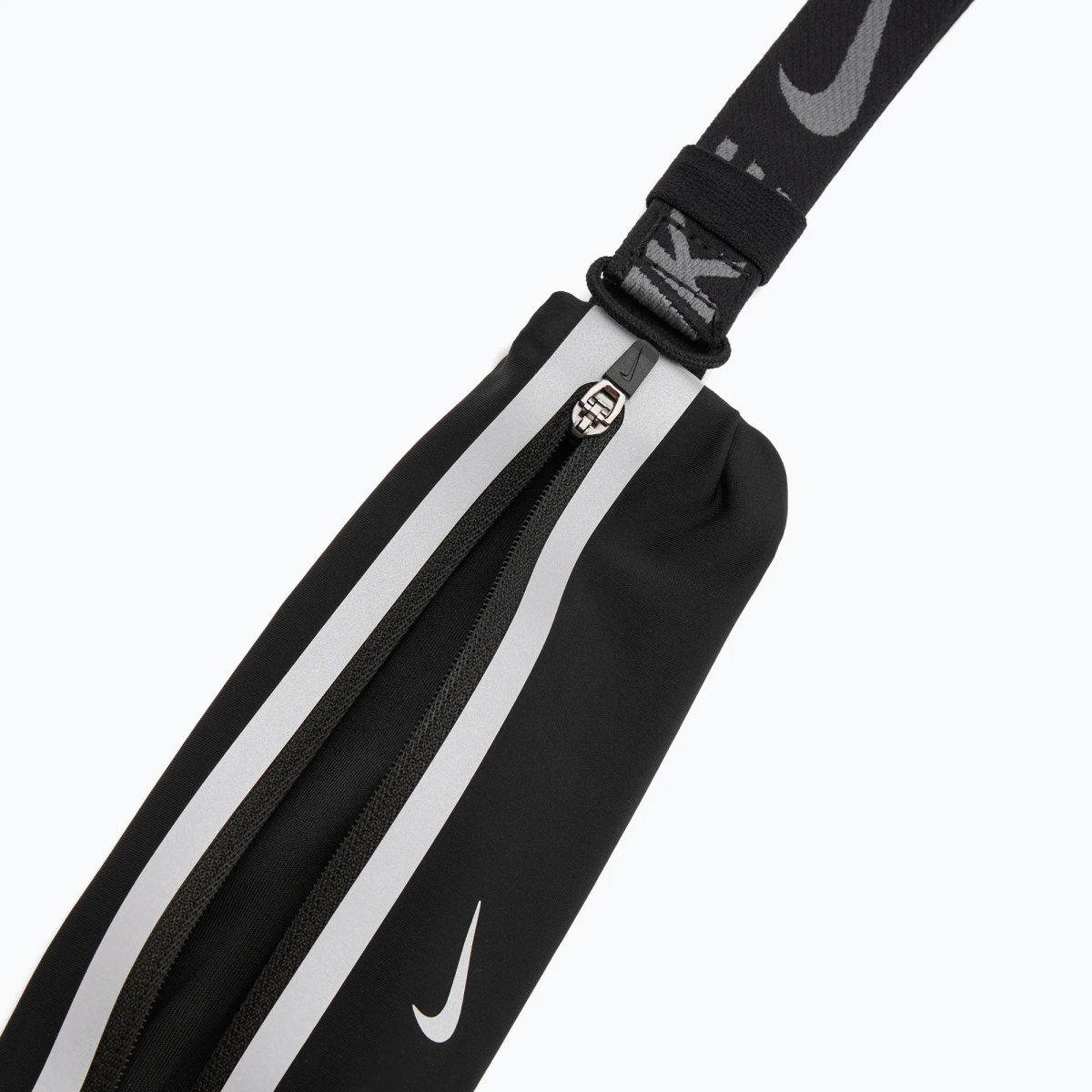 detail ledvinka na běh Nike Slim Waistpack 4.0