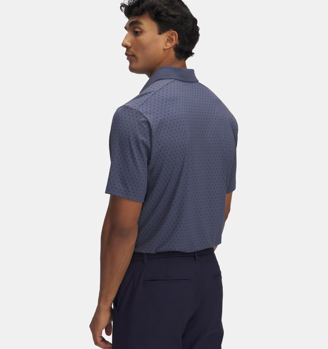 detail pánské triko Under Armour Drive Chill Printed