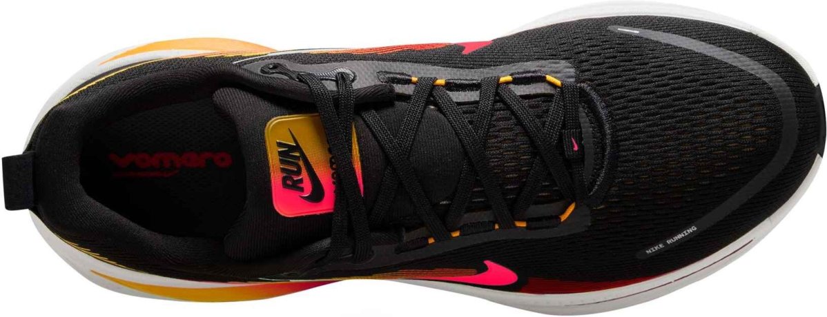 detail pánské běžecké boty Nike Vomero 18