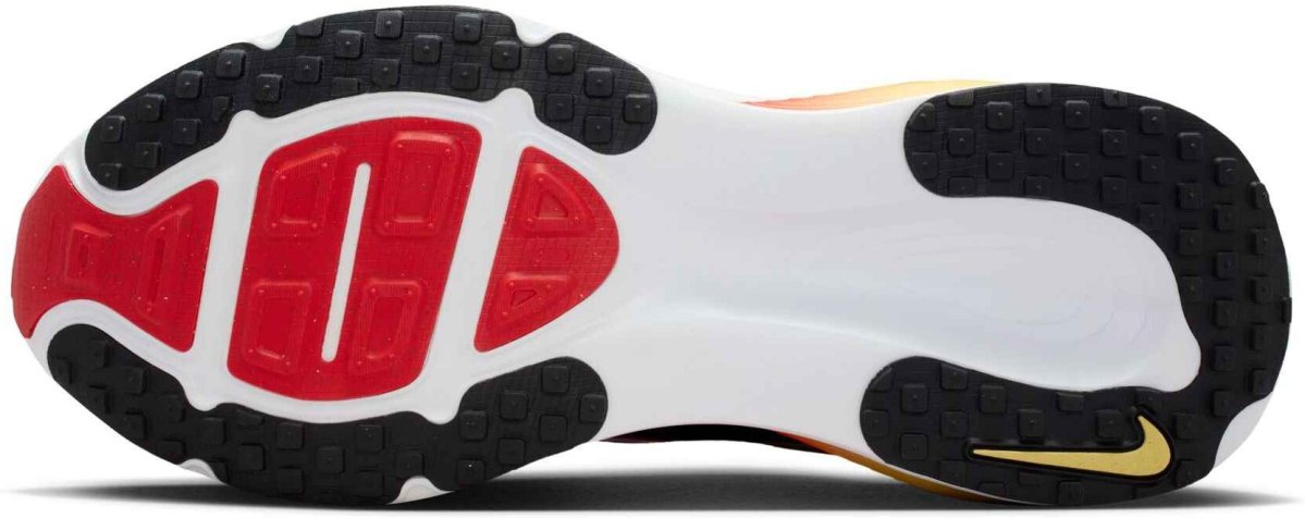 detail pánské běžecké boty Nike Vomero 18