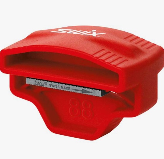 detail ostřič hran Swix Pocket Edger