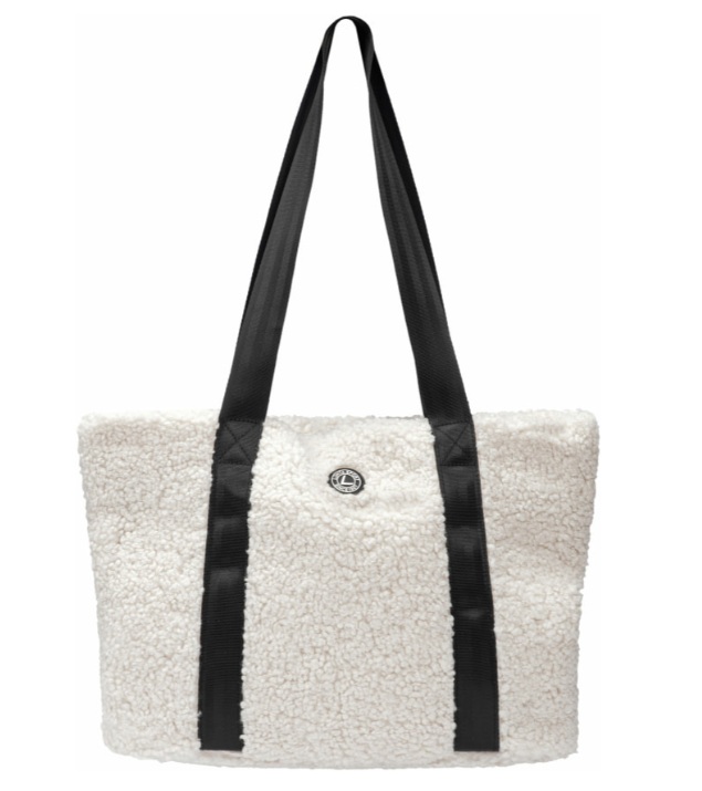 detail modní taška luhta Oravsala