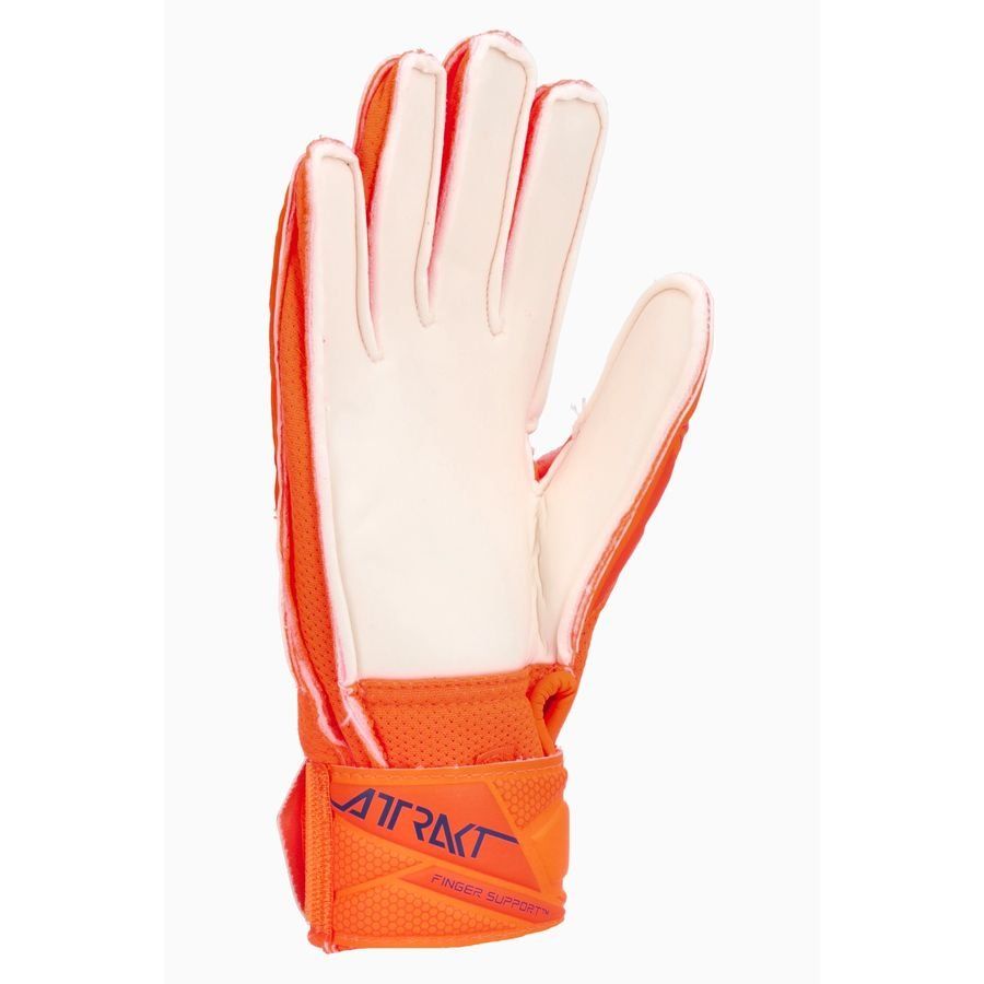 detail brankářské rukavice Reusch Attrakt Solid Junior